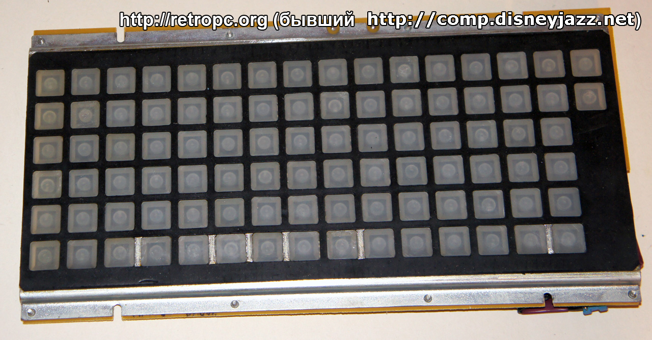 Плата пленочной клавиатуры с кнопками от БК0010 (Бытовой компьютер)