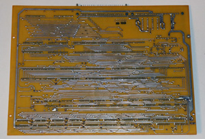 Плата радиоконструктора-компьютера Электроника КР-02 (аналог Радио 86 РК) вид снизу