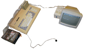 Оригинальный компьютер Электроника МС1502 во включенном состоянии