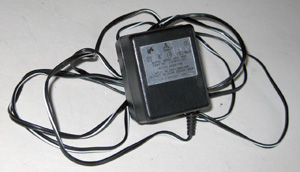 Блок питания на 6 Вольт к микрокомпьютеру Atari Portfolio