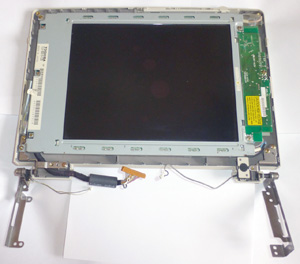 Матрица-экран от ноутбука Toshiba Satellite Pro T2400CS-250 в корпусе