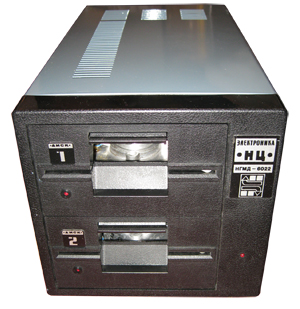 Блок дисководов НГМД 6022