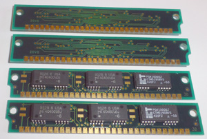 Модули памяти SIMM 30 pin от контроллера Tekram DC-690CD IDE Caching Controller (4 штуки)