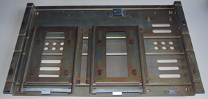Нижняя часть корпуса блока дисководов вид изнутри от компьютера ЕС-1841 (ПЭВМ)