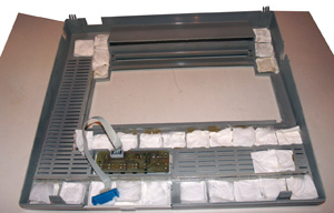 Вид на верхнюю крышку от Принтера Электроника МС6313 изнутри
