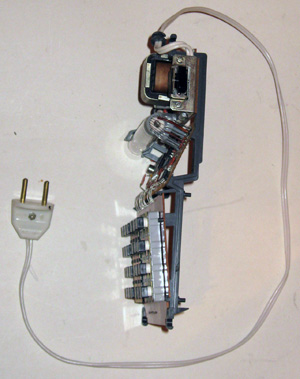 Калькулятор Электроника МКШ-2 вид сбоку на платы