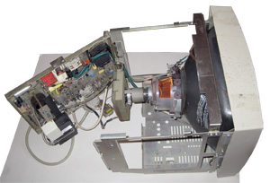 Монитор к Robotron CM 1910 второй комплект рабочий разобранный для чистки