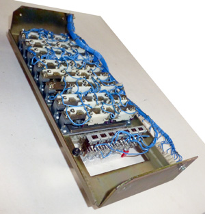 Модуль клавиатуы вид снизу от калькулятора Искра 122-1