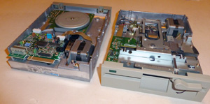 Дисковод TEAC FD55-BR в составе компьютера XT