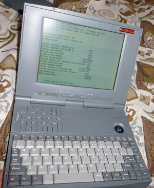 Ноутбук FMA6500M во включенном состоянии экран 2
