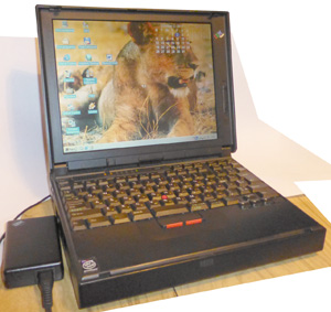 Ноутбук IBM ThinkPad Type 2635 во включенном состоянии