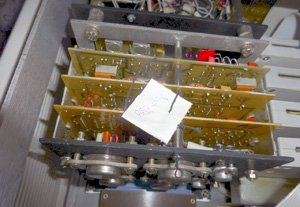 Накопитель на магнитной ленте СМ 5211.22 двухкассетный - вид на один из блоков магнитофона