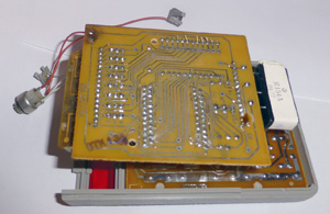 Калькулятор Электроника Б3-24 - внутренности - вид на печатную плату