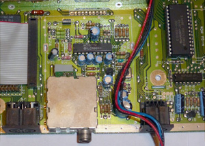 Часть основной платы Atari 520 STfm вид 4 - теле модулятор