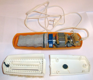 Электрощётка-пылесос Ветерок-3 со снятыми крышками